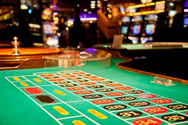 Live casino table and sports dashboard view